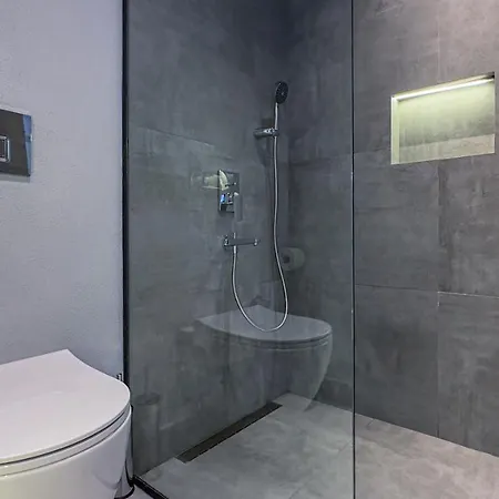 S-cape Hotell *