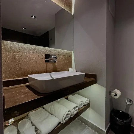 Hotel S-cape