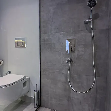 S-cape * פאטהיה