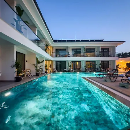 Hotel S-cape *