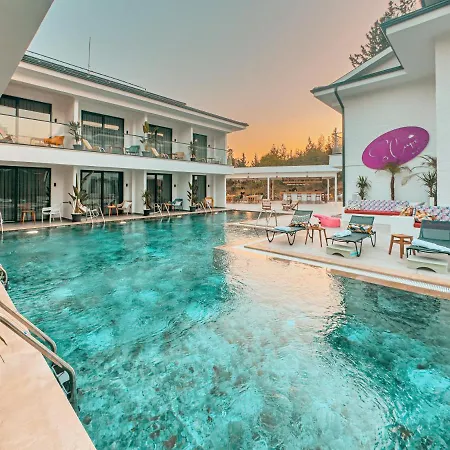 Hotel S-cape